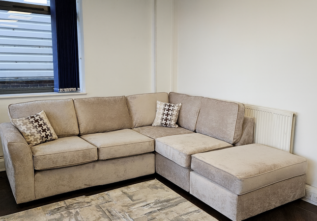 Veronica Right Hand Chaise Corner Sofa In Mink