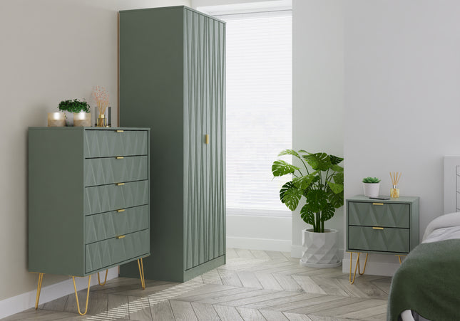 Diamond Trio Bedroom Set In Reed Green