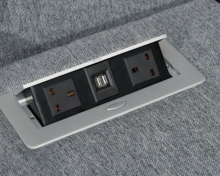 plug and usb outlet 