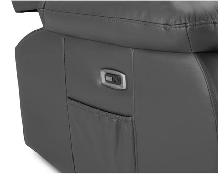 usb port and side pocket 