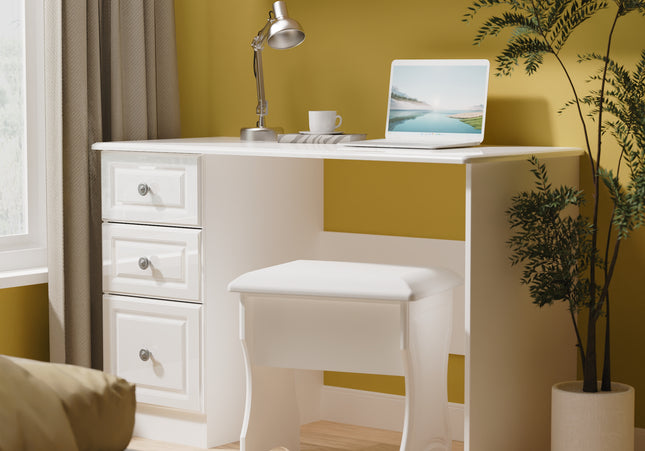 Pembroke Bedroom Collection In White Gloss