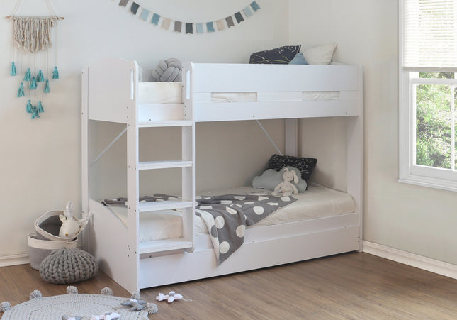 Billie White Trundle Bed Bundle